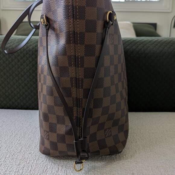 Louis Vuitton Brown Checkered Shoulder Bag - Picture 3 of 12